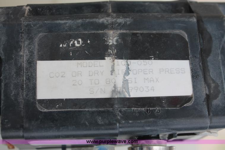 image for item C2837 Cuda combo parts and brakes wash sink