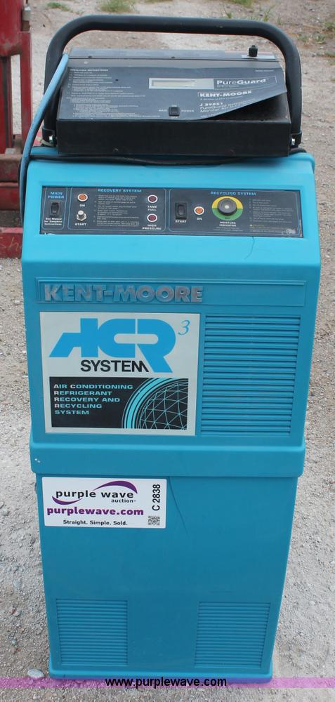 image for item C2838 Kent-Moore air conditioning, refrigerant recovery, and recycling system