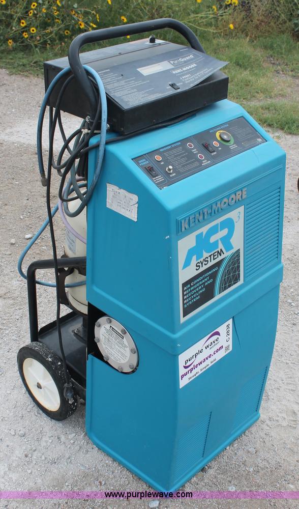 image for item C2838 Kent-Moore air conditioning, refrigerant recovery, and recycling system