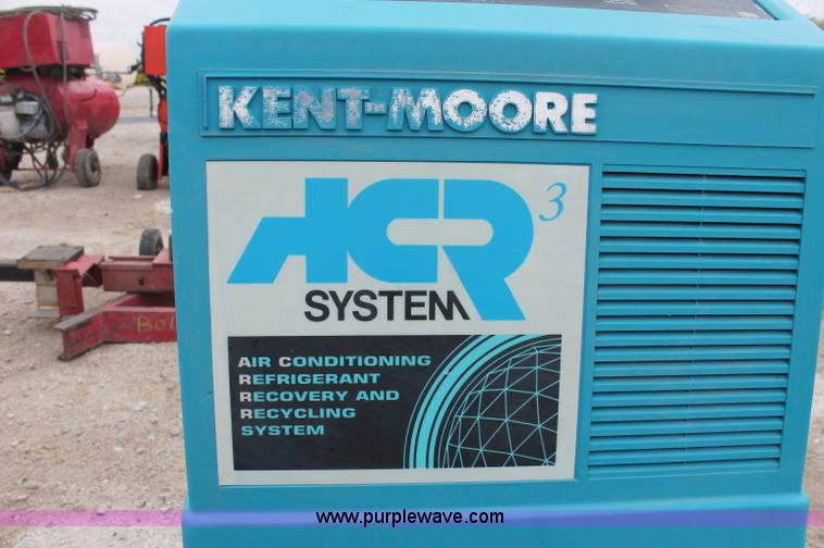 image for item C2838 Kent-Moore air conditioning, refrigerant recovery, and recycling system