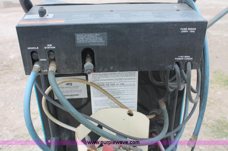 image for item C2838 Kent-Moore air conditioning, refrigerant recovery, and recycling system