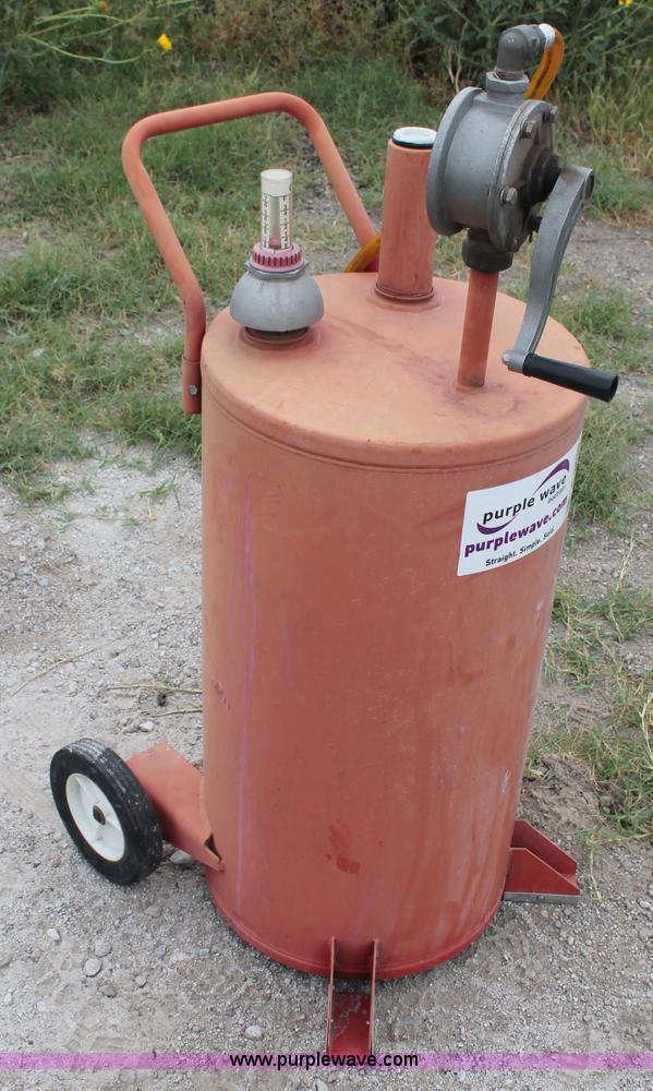image for item C2839 20 gallon fuel caddy