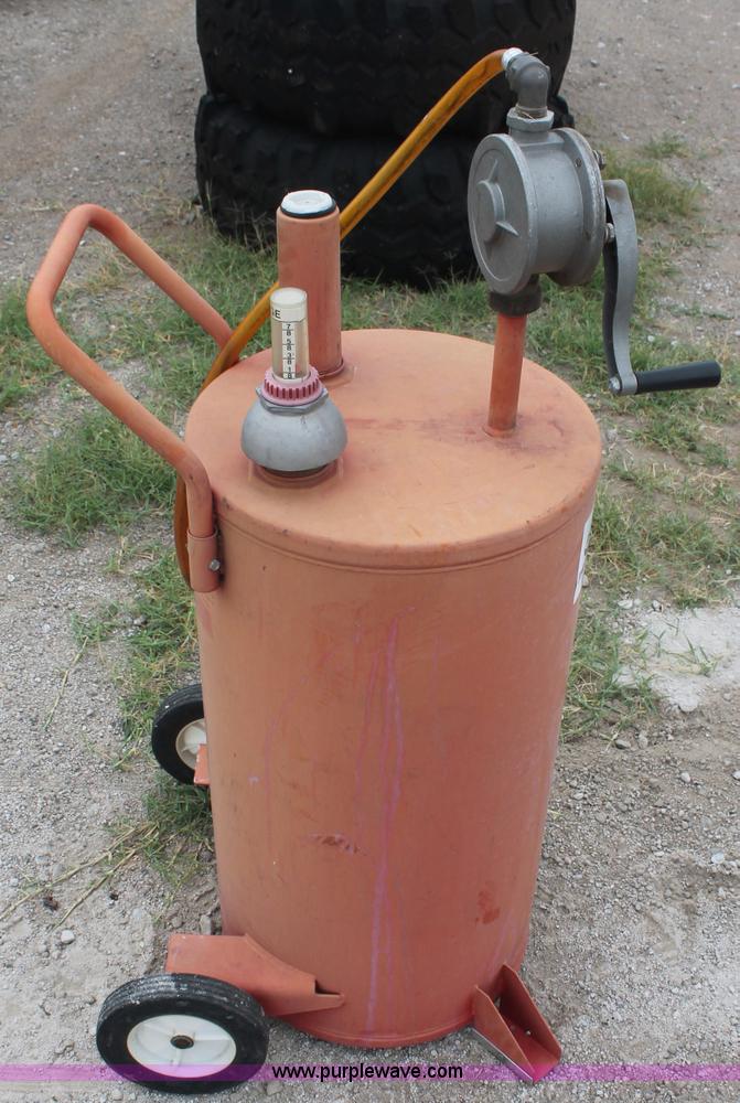 image for item C2839 20 gallon fuel caddy