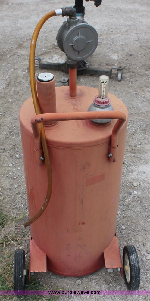image for item C2839 20 gallon fuel caddy