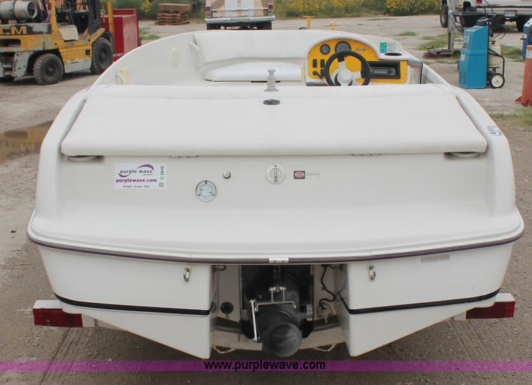 image for item C2846 1991 Four Winns Fling jet boat