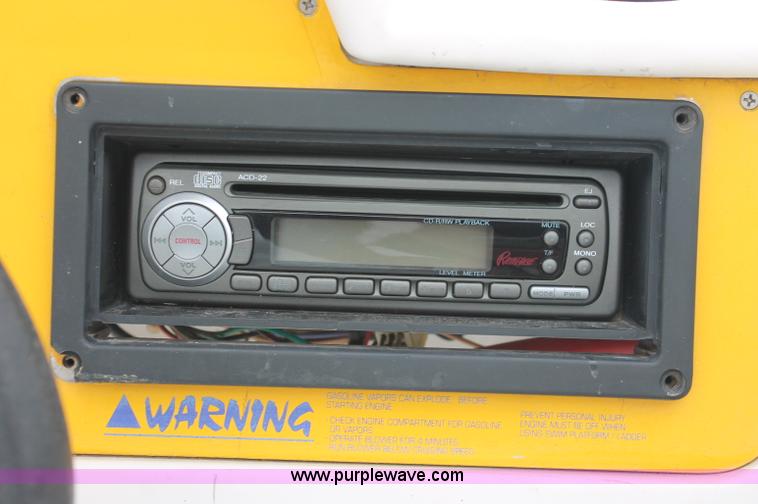 image for item C2846 1991 Four Winns Fling jet boat