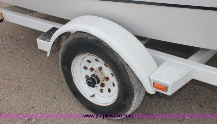 image for item C2846 1991 Four Winns Fling jet boat