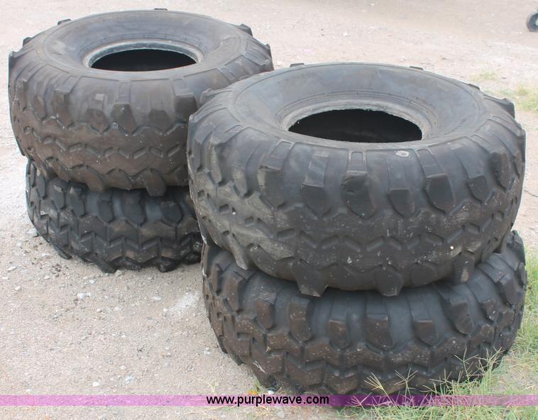 image for item C2847 (4) Super Swamper TSL 15/39.5-15LT tires