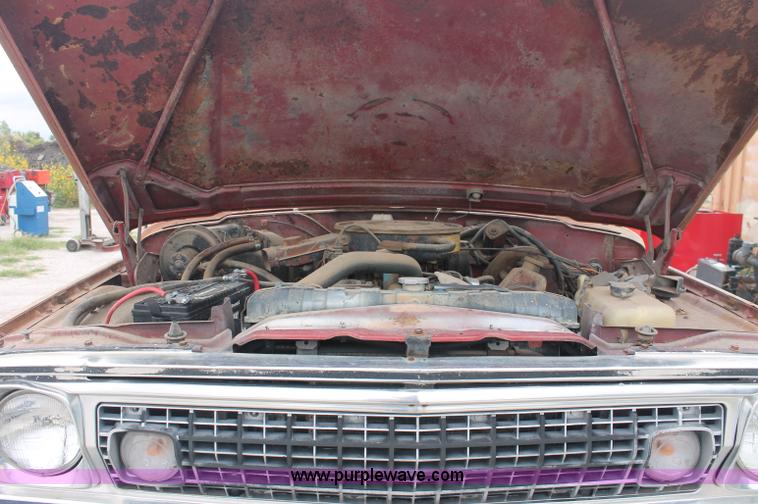 image for item C2849 1977 Jeep Wagoneer SUV