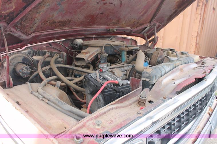 image for item C2849 1977 Jeep Wagoneer SUV