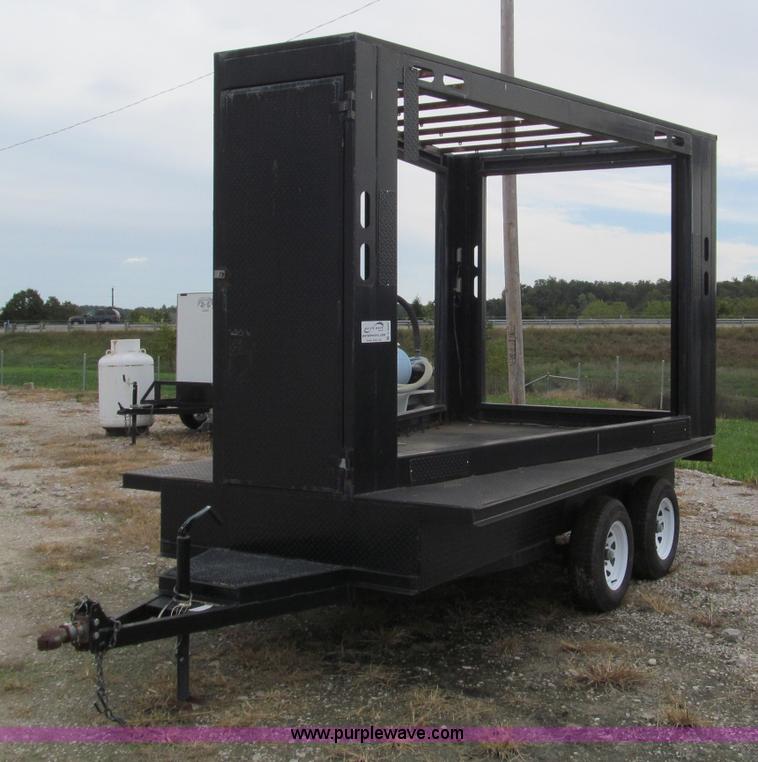 2009 Branson 12' x 7' tandem axle advertising banner trailer in Lebanon