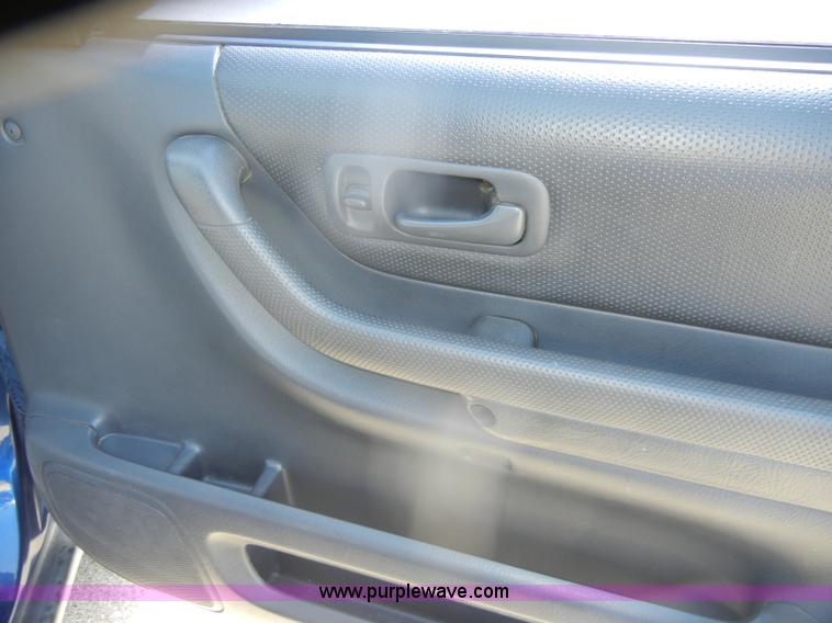 image for item D4950 1999 Honda CR-V LX SUV