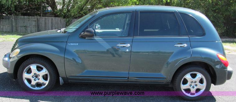 image for item E2176 2001 Chrysler PT Cruiser Limited Edition