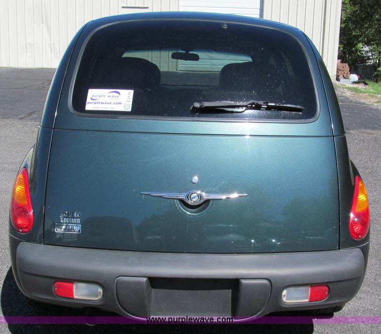 image for item E2176 2001 Chrysler PT Cruiser Limited Edition