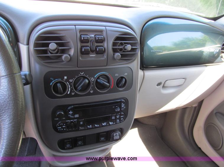 image for item E2176 2001 Chrysler PT Cruiser Limited Edition