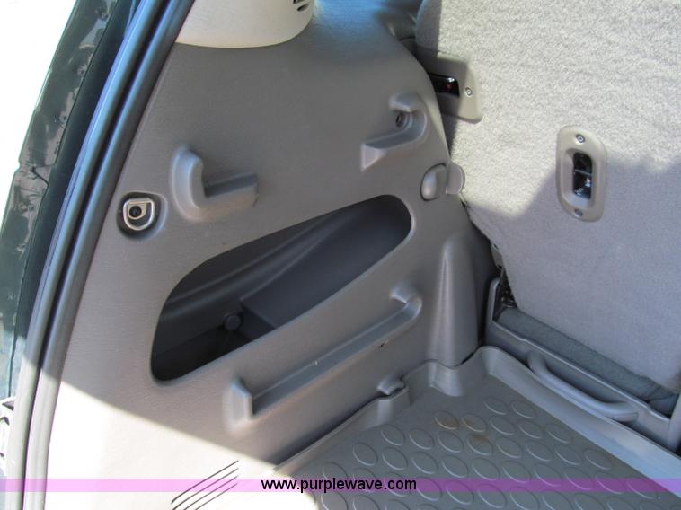 image for item E2176 2001 Chrysler PT Cruiser Limited Edition