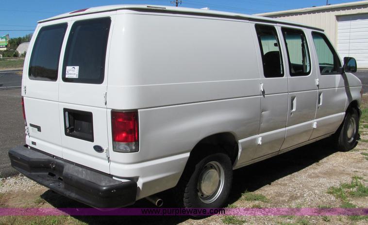 image for item E2177 1998 Ford E150 cargo van
