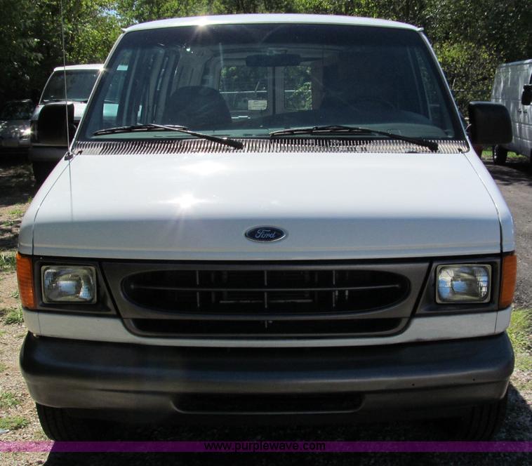 image for item E2177 1998 Ford E150 cargo van