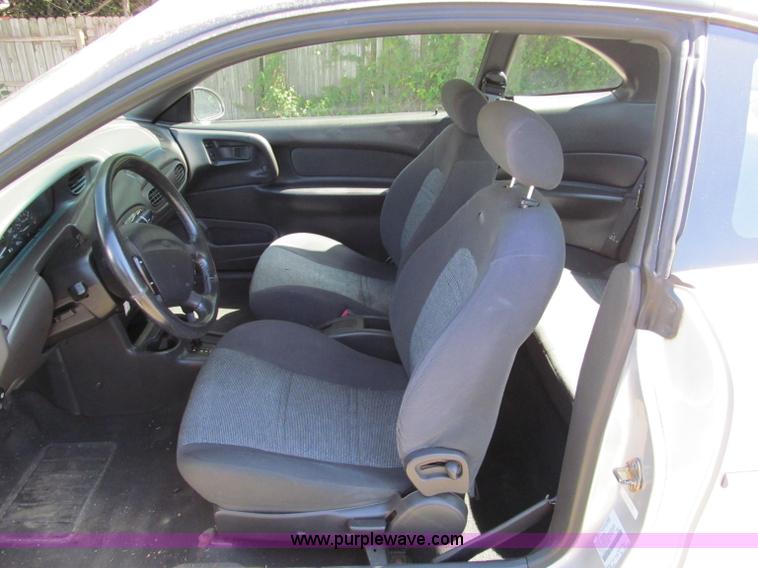 image for item E2179 2001 Ford Escort ZX2