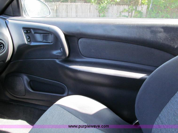 image for item E2179 2001 Ford Escort ZX2