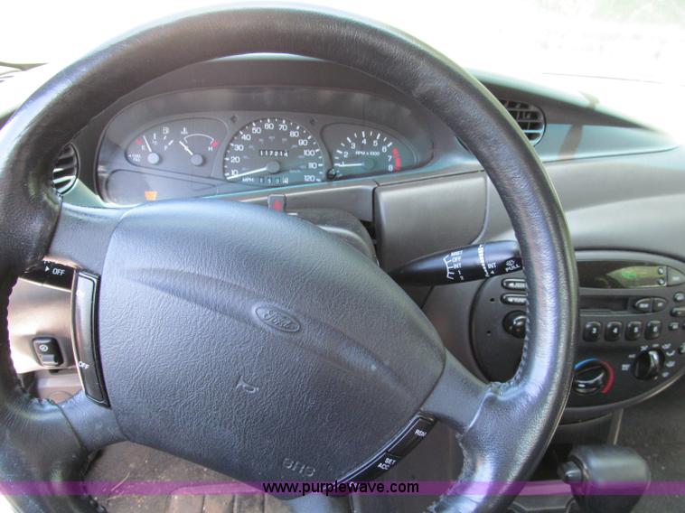 image for item E2179 2001 Ford Escort ZX2