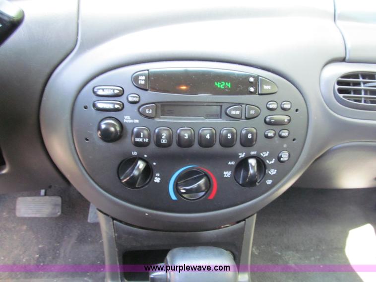 image for item E2179 2001 Ford Escort ZX2