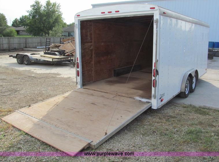 image for item E2181 2000 Avenger 24' v-nose enclosed trailer
