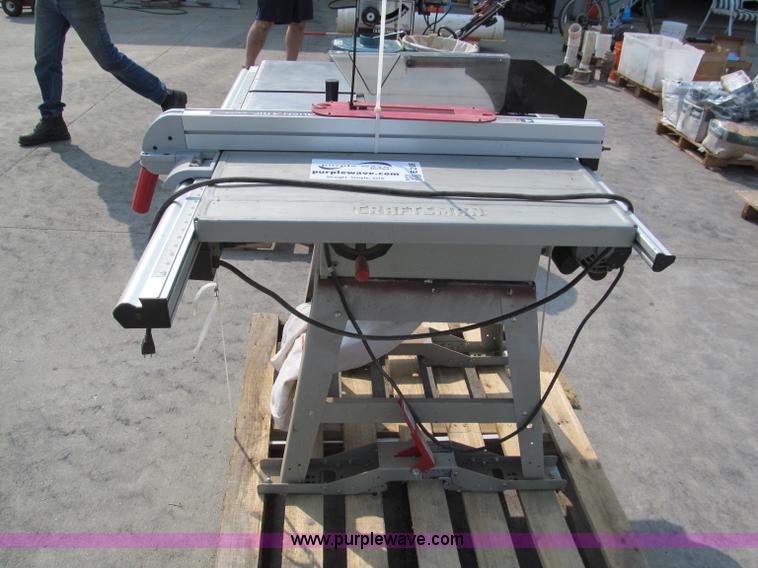 image for item E2208 Craftsman 10" table saw