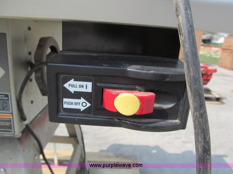 image for item E2208 Craftsman 10" table saw