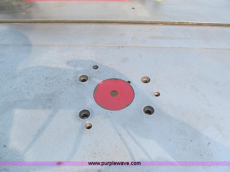 image for item E2208 Craftsman 10" table saw