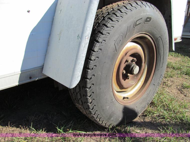 image for item E3512 1986 Alte enclosed cargo trailer