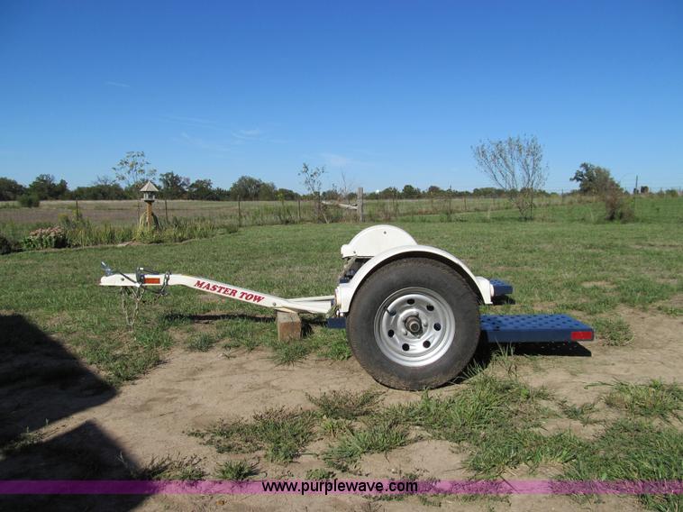 image for item E3513 2010 Master Tow car dolly