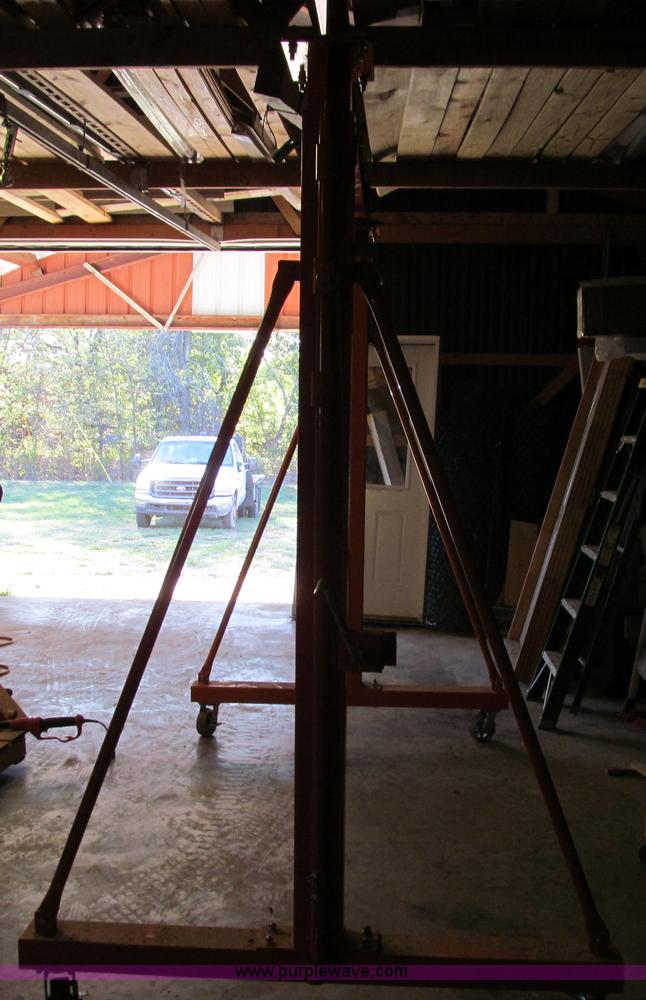 image for item E3514 Grantry hoist