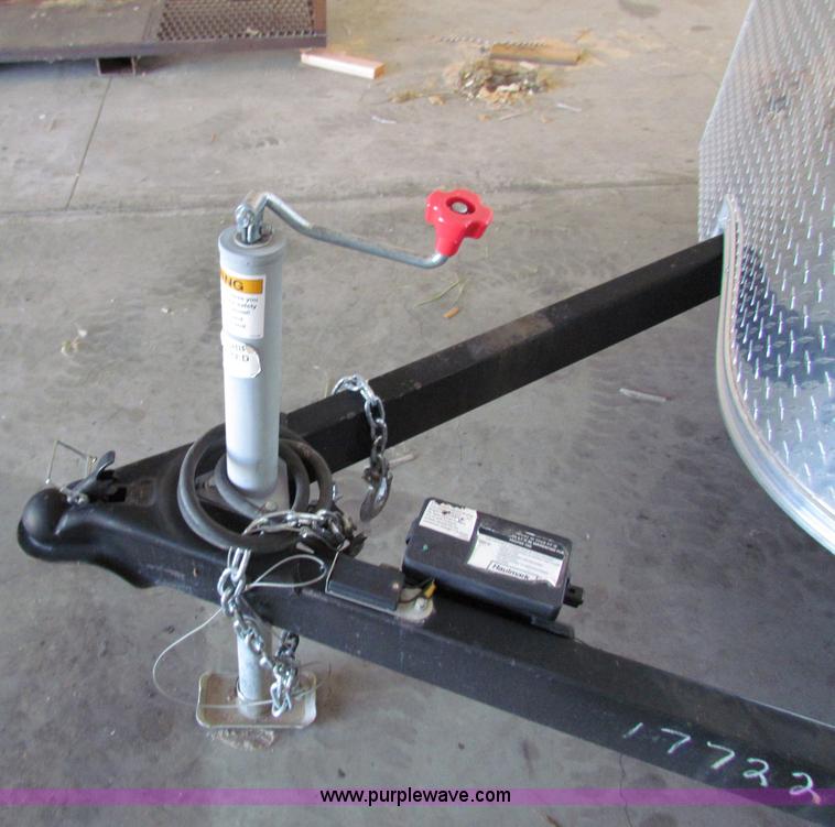 image for item E8036 2009 Haulmark 14' enclosed trailer