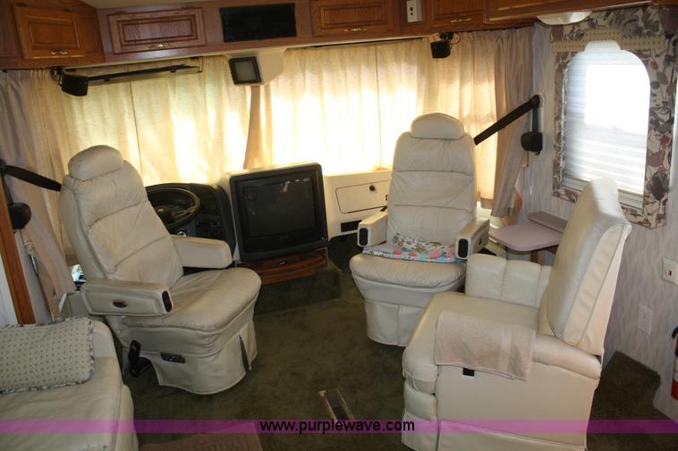 image for item F2588 1997 Freightliner Holiday Rambler Endeavor LE pusher motorhome RV