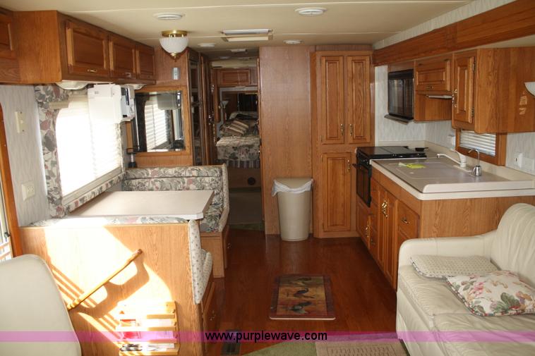 image for item F2588 1997 Freightliner Holiday Rambler Endeavor LE pusher motorhome RV