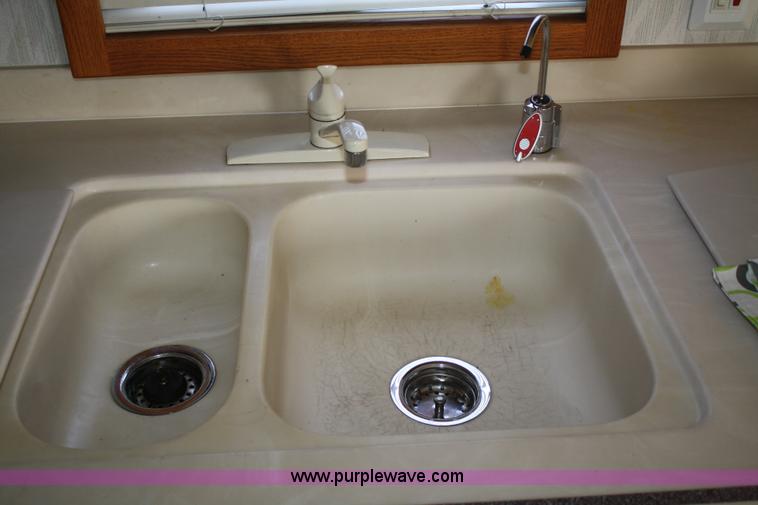 image for item F2588 1997 Freightliner Holiday Rambler Endeavor LE pusher motorhome RV