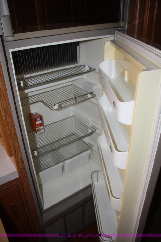 image for item F2588 1997 Freightliner Holiday Rambler Endeavor LE pusher motorhome RV