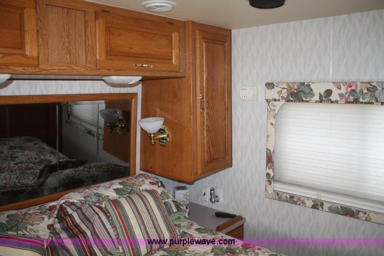 image for item F2588 1997 Freightliner Holiday Rambler Endeavor LE pusher motorhome RV