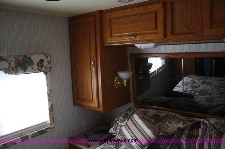 image for item F2588 1997 Freightliner Holiday Rambler Endeavor LE pusher motorhome RV