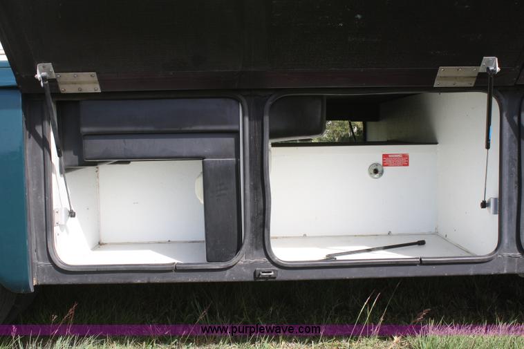 image for item F2588 1997 Freightliner Holiday Rambler Endeavor LE pusher motorhome RV