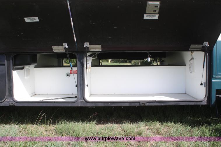 image for item F2588 1997 Freightliner Holiday Rambler Endeavor LE pusher motorhome RV