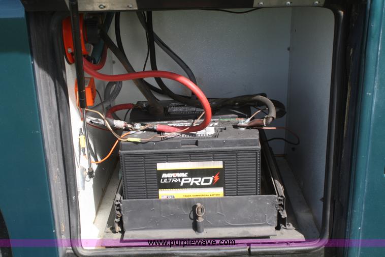 image for item F2588 1997 Freightliner Holiday Rambler Endeavor LE pusher motorhome RV