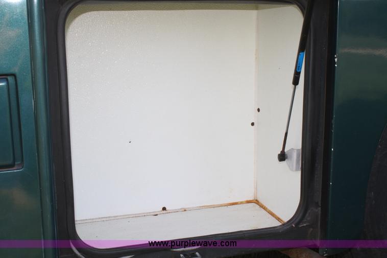 image for item F2588 1997 Freightliner Holiday Rambler Endeavor LE pusher motorhome RV