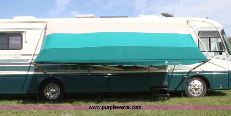 image for item F2588 1997 Freightliner Holiday Rambler Endeavor LE pusher motorhome RV