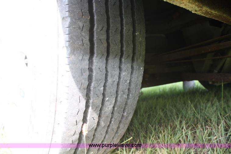 image for item F2588 1997 Freightliner Holiday Rambler Endeavor LE pusher motorhome RV