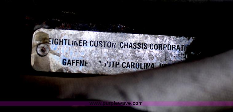 image for item F2588 1997 Freightliner Holiday Rambler Endeavor LE pusher motorhome RV