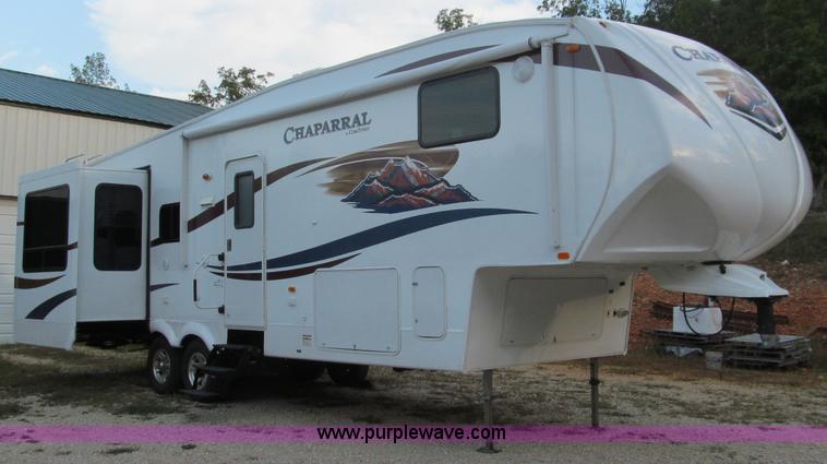 image for item F4582 2011 Coachman 310RLTS fifth wheel camper