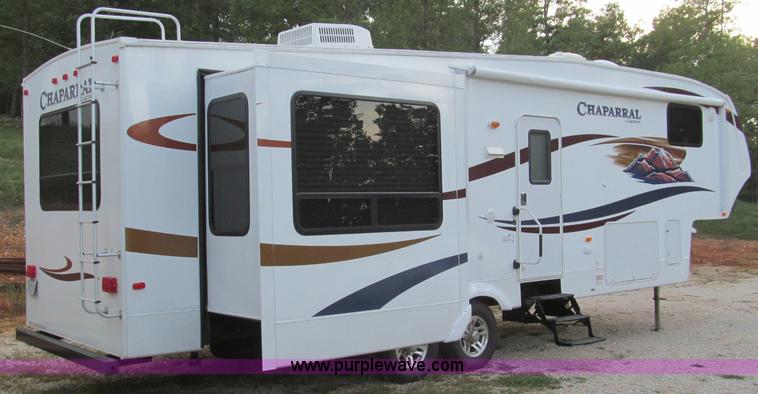 image for item F4582 2011 Coachman 310RLTS fifth wheel camper