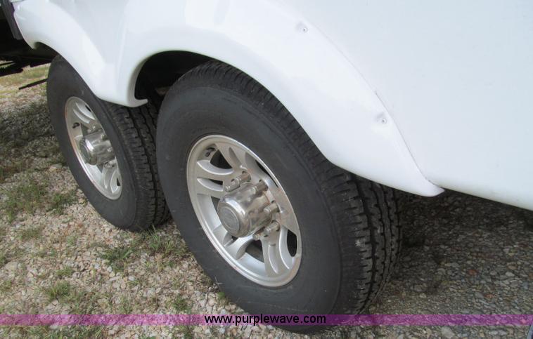 image for item F4582 2011 Coachman 310RLTS fifth wheel camper